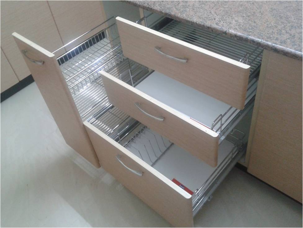 Modular Kitchen Basket Manufactures in Noida Delhi, SS Corner Basket